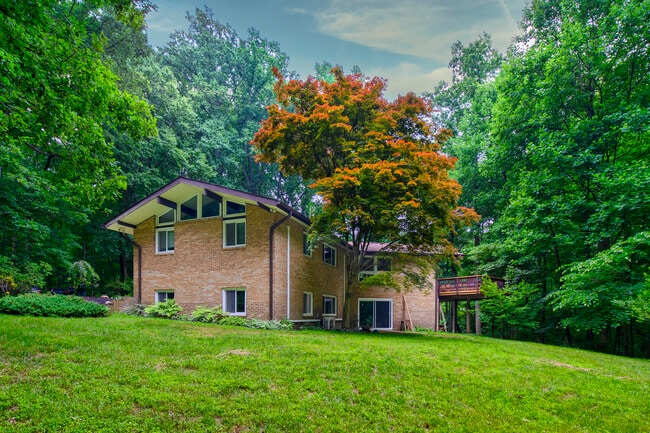 Photo - 5475 Green Bridge Rd