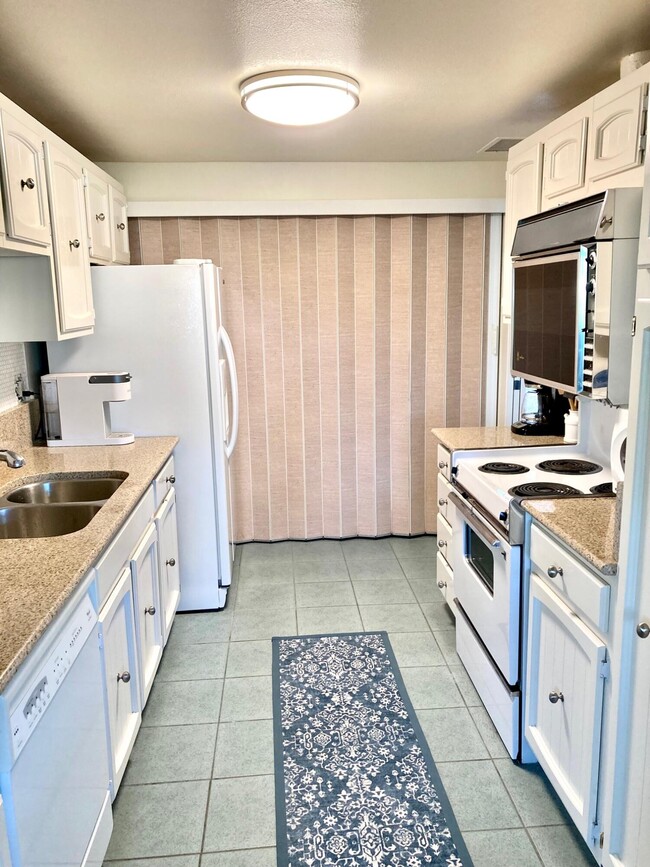 Photo - 35050 Mission Hills Dr