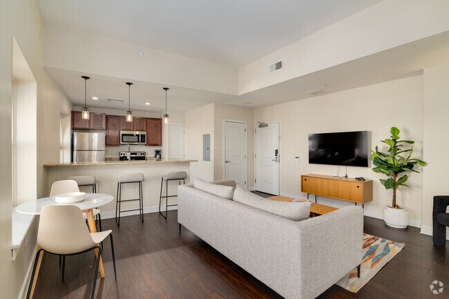 1BR, 1BA - 686SF - Living Room