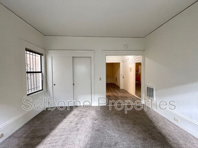 Photo - 359 Grand Ave