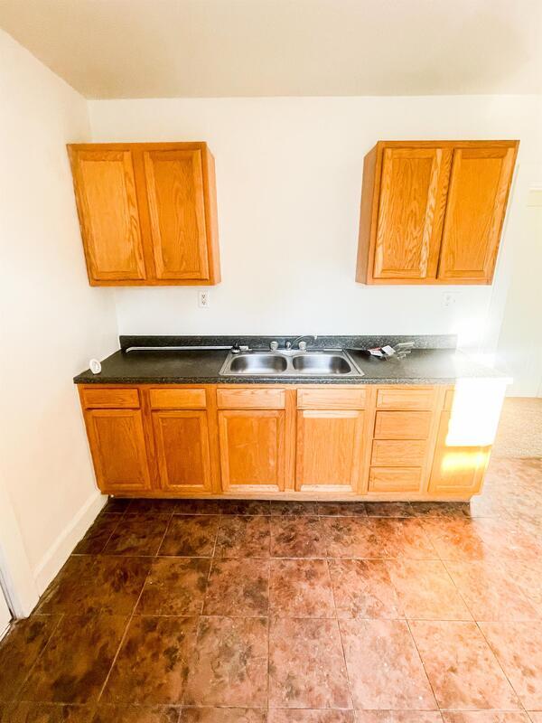 Photo - 214 1st Dr NW