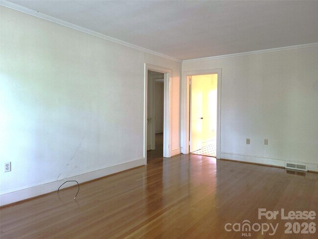 Photo - 2245 Crescent Ave Unit 4