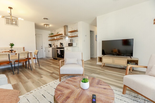 Photo - 9512 18th Bay St