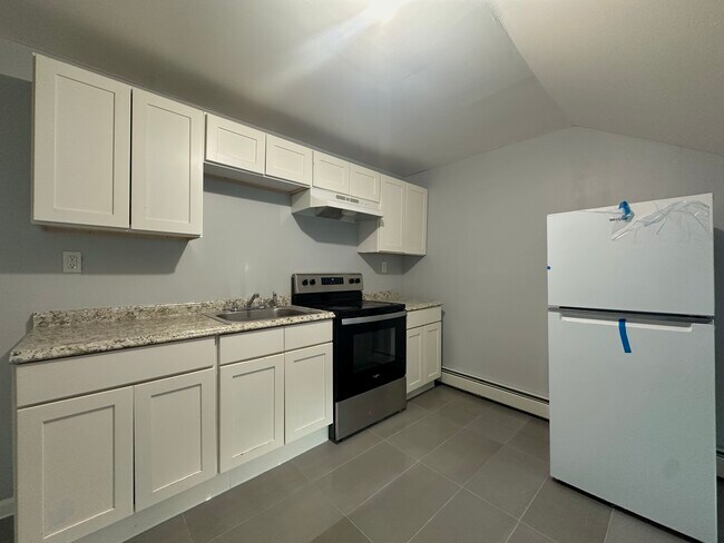 Photo - 163 Chambers St Unit 4