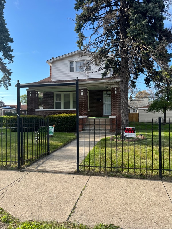 Photo - 556 W 115th St