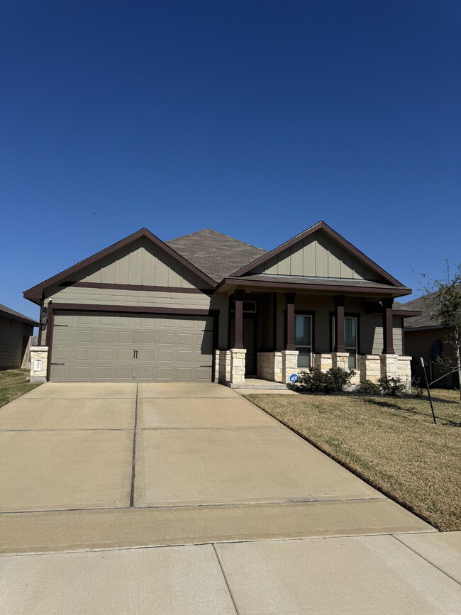 Building Photo - "Charming 3-Bed, 2-Bath Home in Bryan, TX!"
