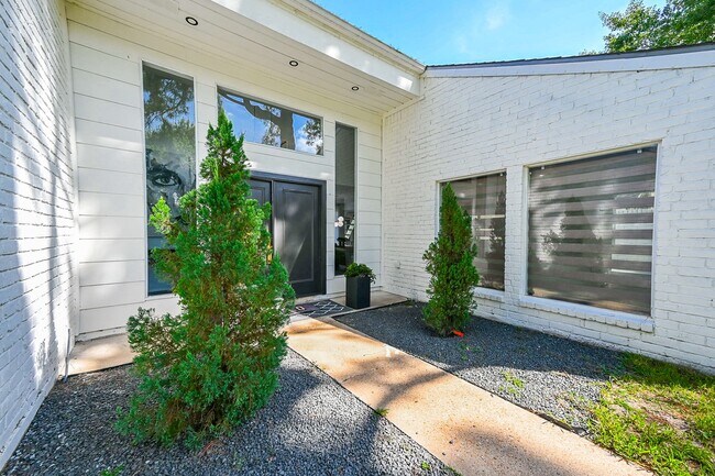 Photo - 4627 Turf Valley Dr