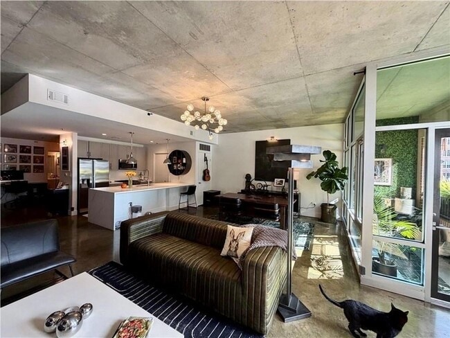 Photo - 845 Spring St NW Unidad 524