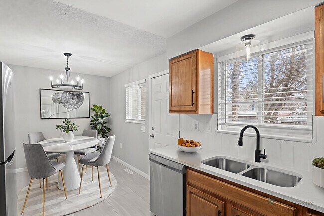 13-web-or-mls-6303-Karla-Arredondo-394-Depew-St-Denver-CO-80226_112 - Dining Room - Scandinavian - 7 - 5580 West 4th Avenue Townhomes