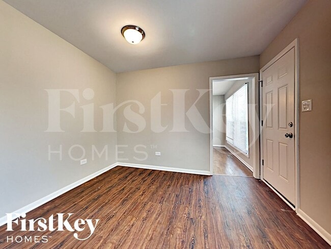 Photo - 16322 Kenwood Ct