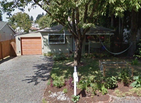 Quaint 1950's Home in Milwaukie - Quaint 1950's Home in Milwaukie