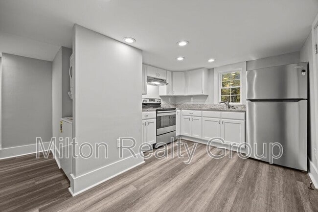 Photo - 210 S Elm Ave Unit A