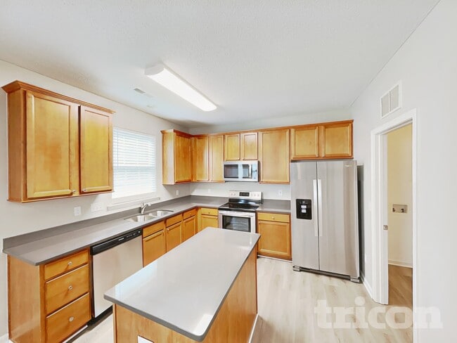 Photo - 6103 Glen Way Dr