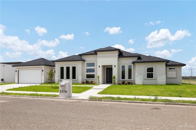 Building Photo - 17 Salamanca St