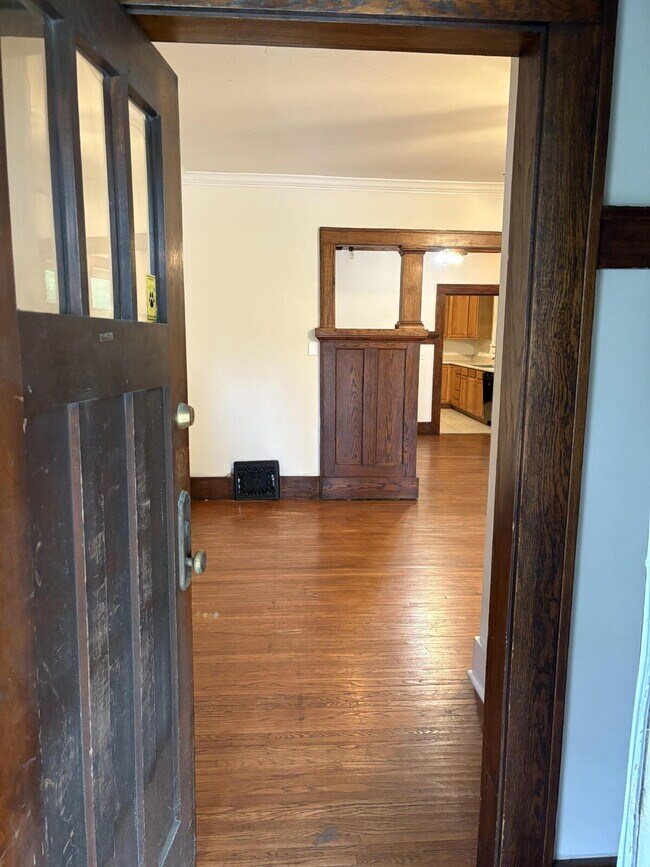4 Bed House Available!