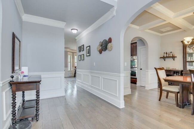 Photo - 5 Bedroom 3 Bathroom Home in Crawford Creek