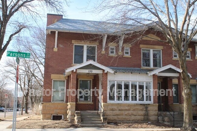 Photo - 130 Parsons St