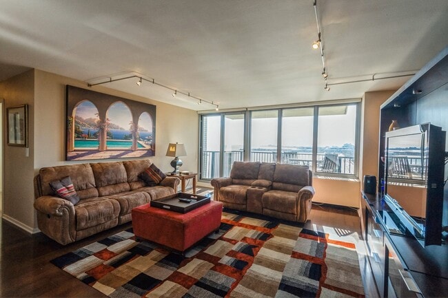 Photo - 400 E Randolph St Unit 2019