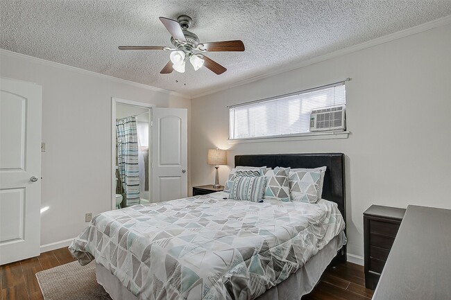 Photo - 4727 W Alabama St Unit 1101