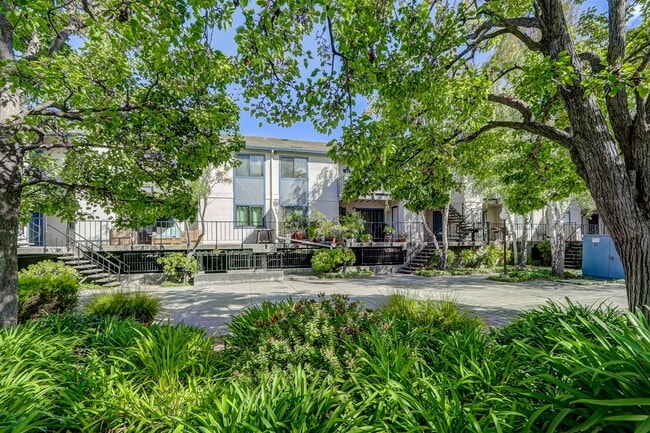 Photo - 845 Woodside Way Unit 209