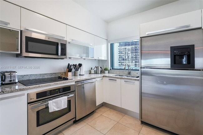 Photo - 601 NE 36th St Unit 1106