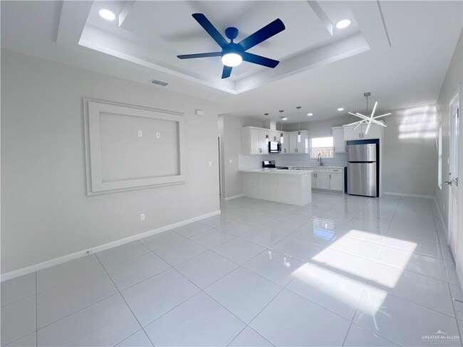 Photo - 24 E St Unidad 4