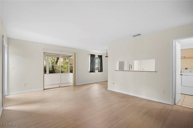 Photo - 3291 Prince Edward Island Cir Unidad 2