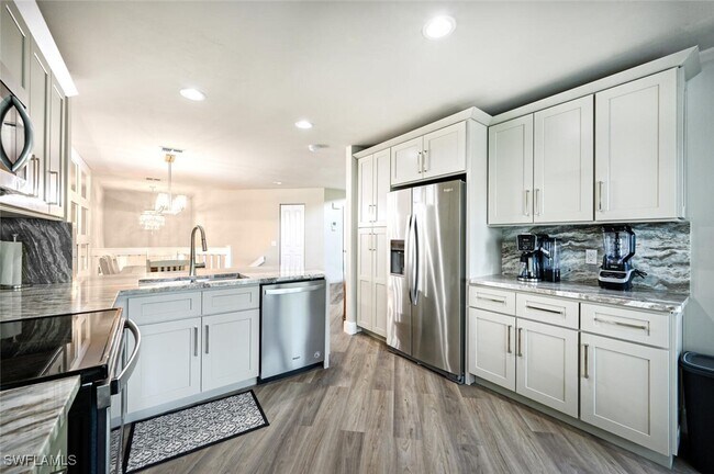 Photo - 27113 Oakwood Lake Dr Condo