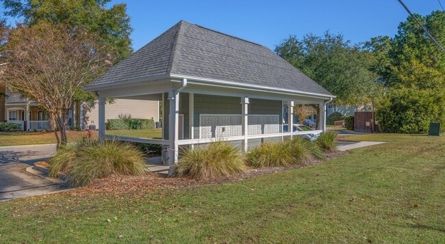 Palmetto Pointe Apartment Homes