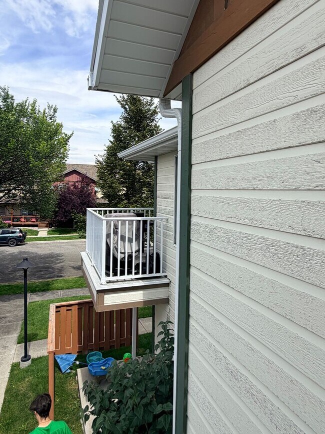 Photo - 893 Forestglen Dr