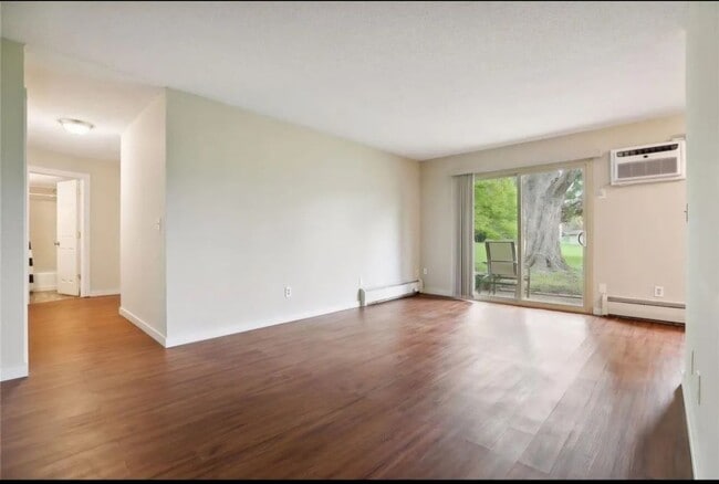 Photo - 935 11th Ave S Unit 3