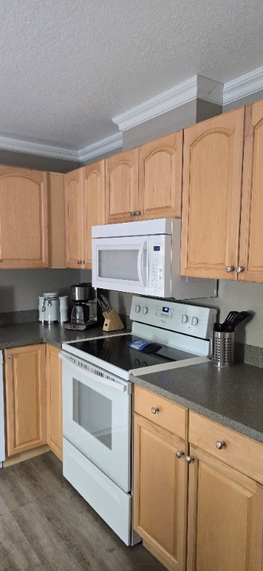 Photo - 1208 Denali St