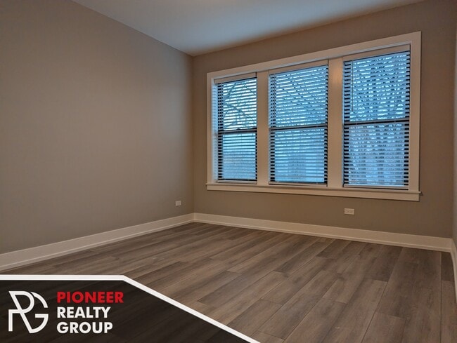 3931 N Janssen Ave Unit 3