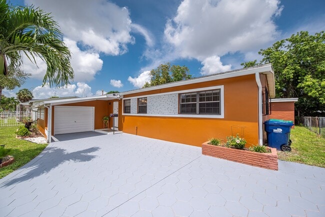 Photo - 19401 NW 23rd Ave
