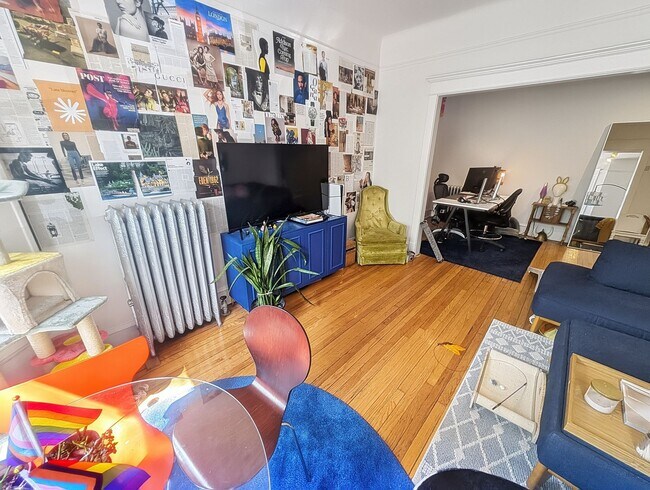 Photo - Very Spacious 2 BR/1 BA in Wrigleyville Unit 3815W-1W