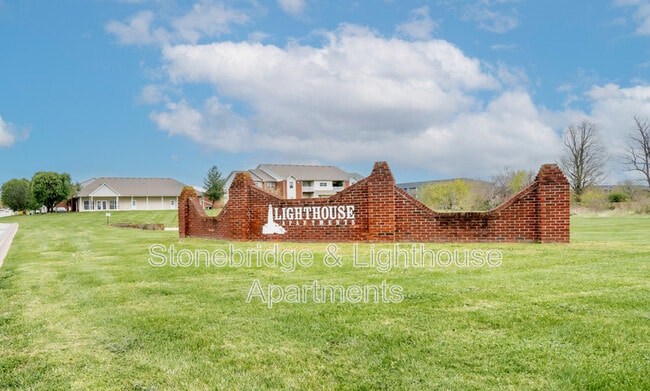 Building Photo - 1107 Foghorn Dr Unit B 8 S