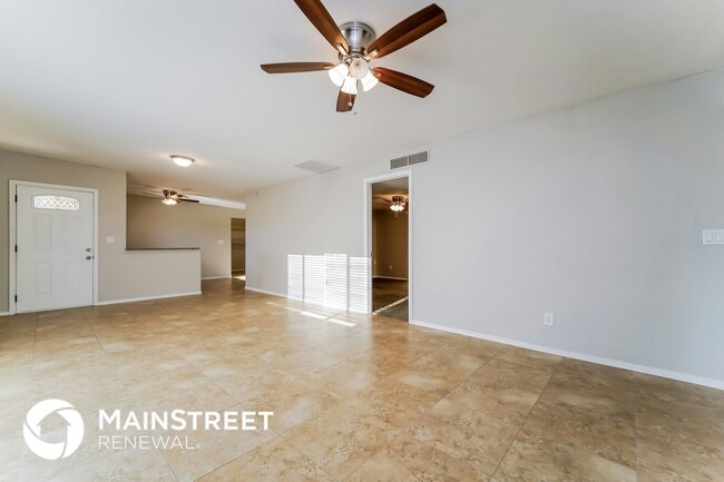 Building Photo - 6440 N Ave Pina Rental