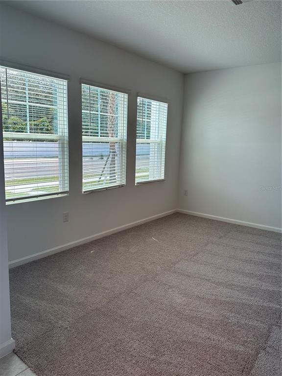 Photo - 322 Cadberry Pl