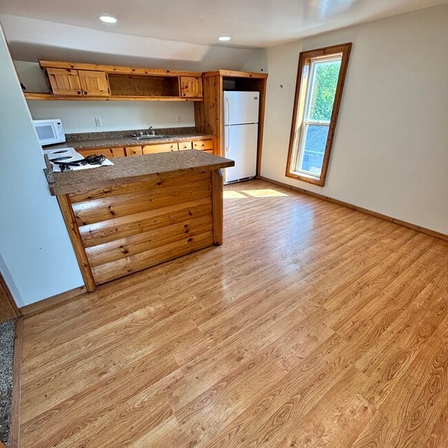 211 W Higham St Unit 211