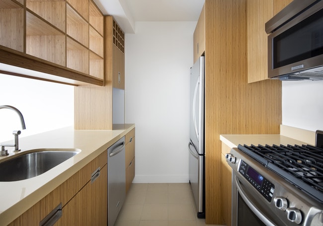 Photo - The Caledonia