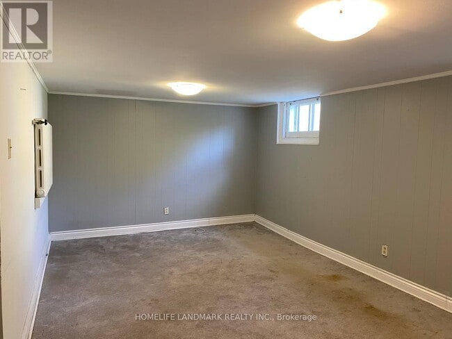 Photo - 11 Hutton Ave