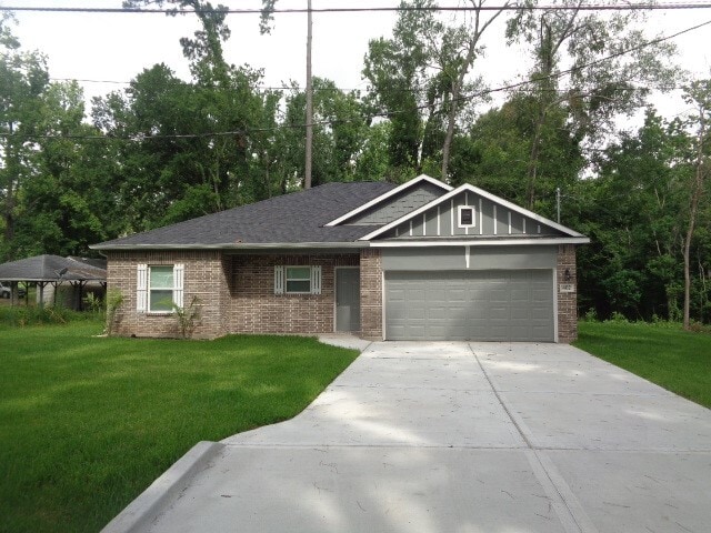 Building Photo - 402 Cherokee Dr Rental
