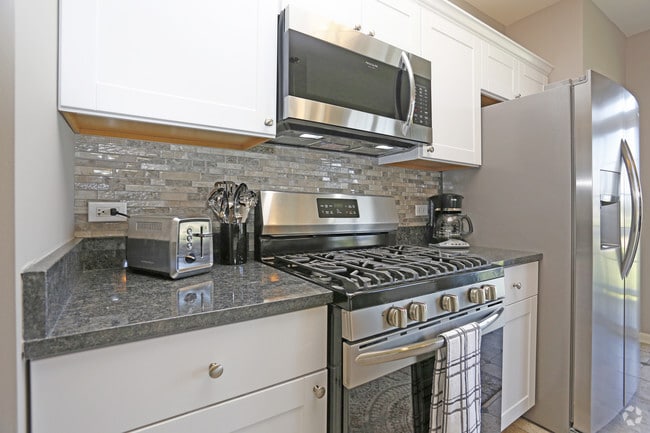 Interior Photo - Mallard Point Apartments