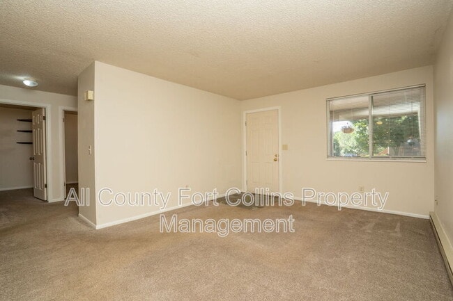 Photo - 1716 Erin Ct Unit 2