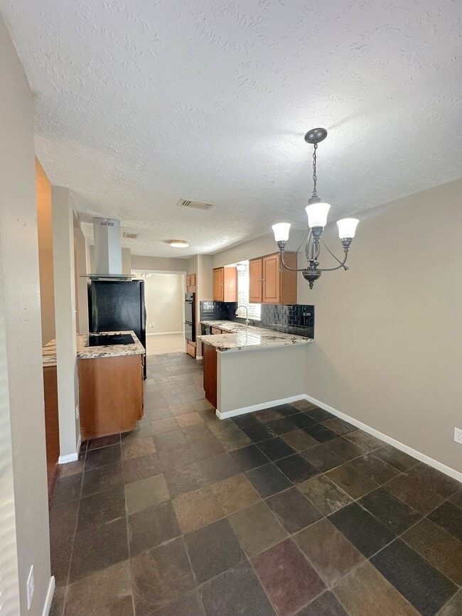 Photo - 21314 Highland Knolls Dr