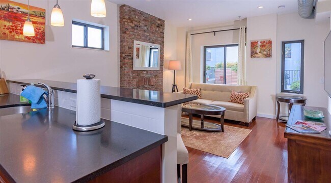 Photo - 340 Grove St Unit 3A