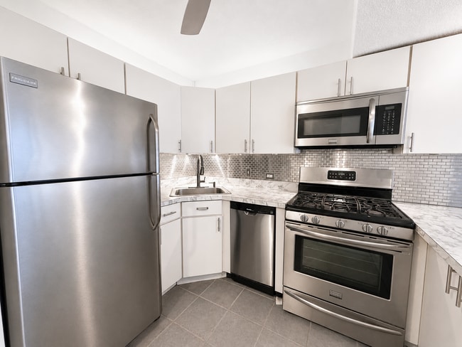 Photo - 230 E Ontario St Unit 804