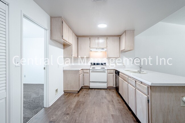 Photo - 4207 Eton St Unidad 2
