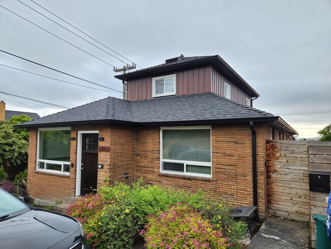 Building Photo - 3400 HS GUO Unit 3400 Rental