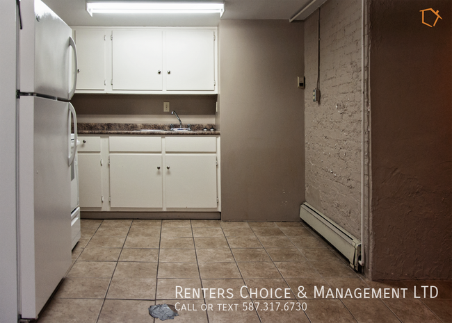 Photo - 1 Bedroom Basement Suite, UTILTIES INCLUDED